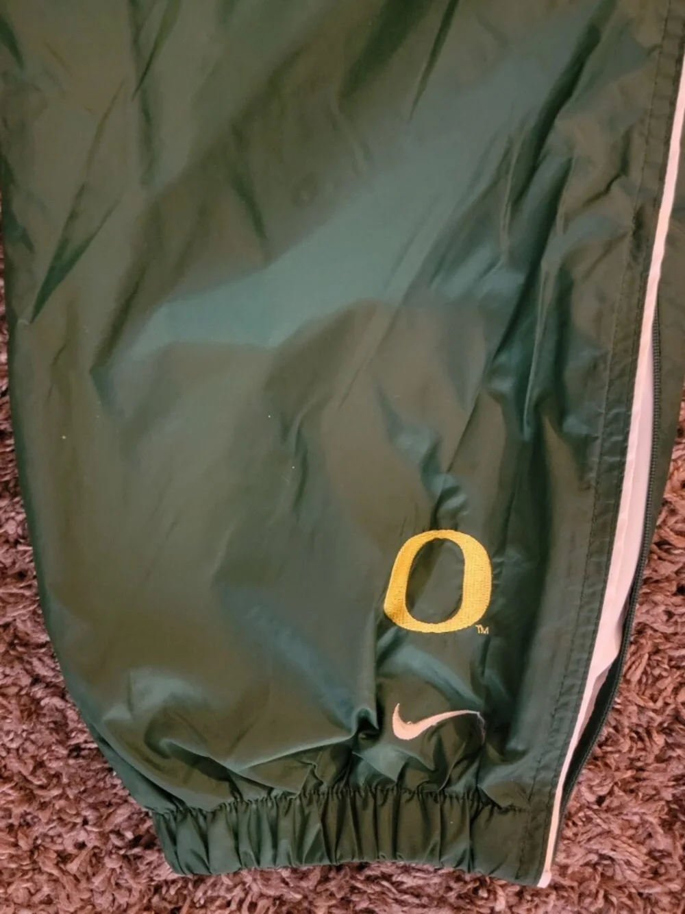 *VINTAGE & RARE* Nike Oregon Ducks Nylon Track Pants size Large Men